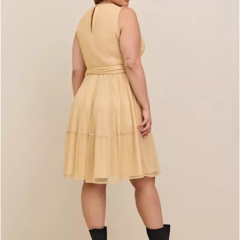 Torrid Gold Midi Dress size 26, Glitter Lurex Surplice Tiered Dress - Picture 5 of 10